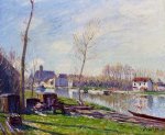 Construction Site at Matrat, Moret-sur-Loing - Alfred Sisley Oil Painting