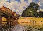Bridge at Hampton Court - Oil Painting Reproduction On Canvas
